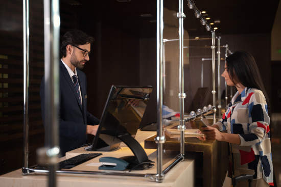Sicherheitsdienst Karlsruhe für die Hotelbranche Nachtrezeption